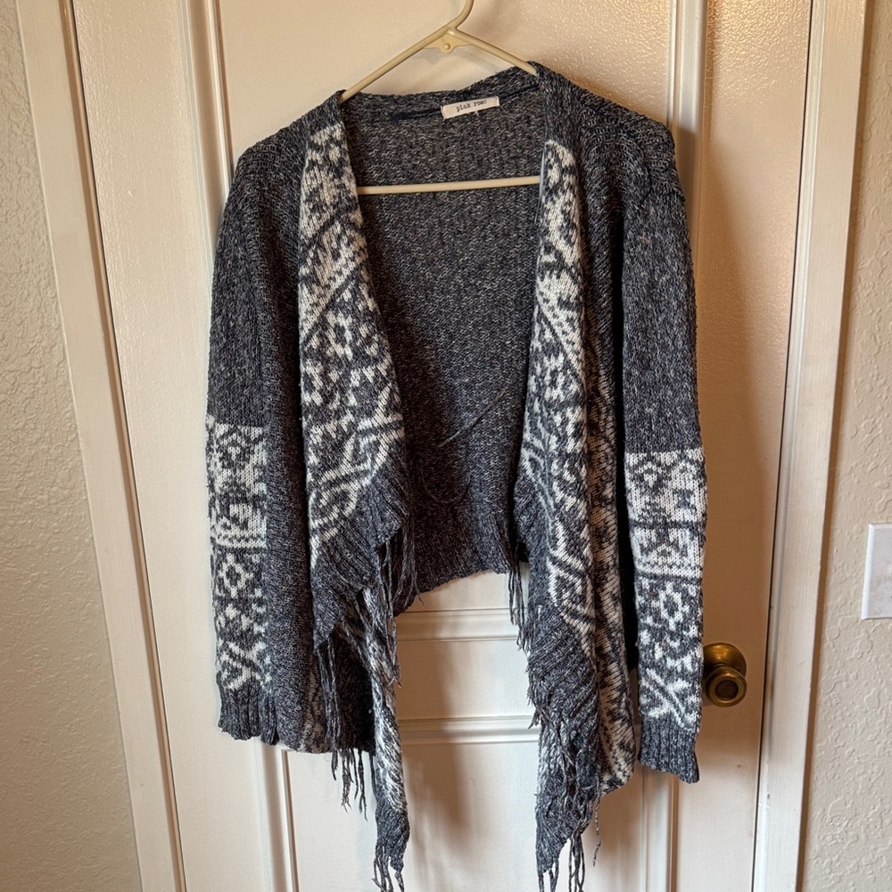 Pink Rose Charcoal and Cream Patterned Cardigan - Picture 4 of 9